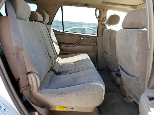 Photo 11 from auction – 2004 TOYOTA SEQUOIA SR with VIN 5TDZT34A64S215212