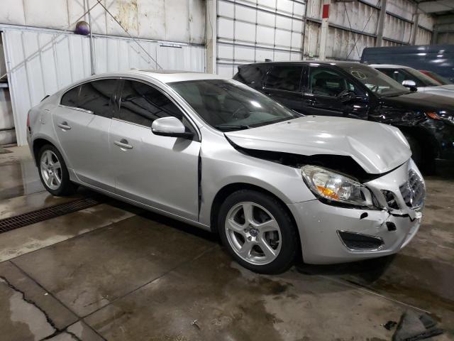 Photo 4 from auction – 2012 VOLVO S60 T5 with VIN YV1622FS2C2040155