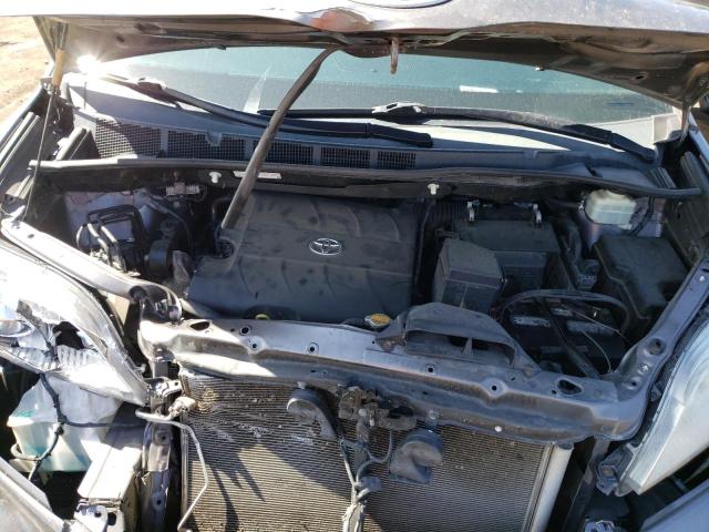Photo 12 from auction – 2015 TOYOTA SIENNA XLE with VIN 5TDDK3DC3FS120981