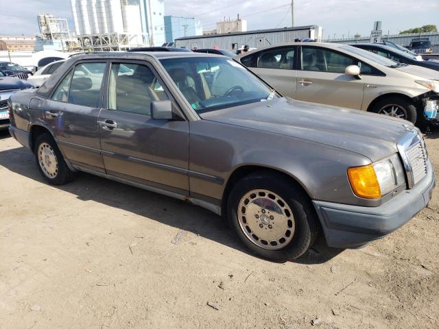 Photo 4 from auction – 1987 MERCEDES-BENZ 300 E with VIN WDBEA30D6HA403136