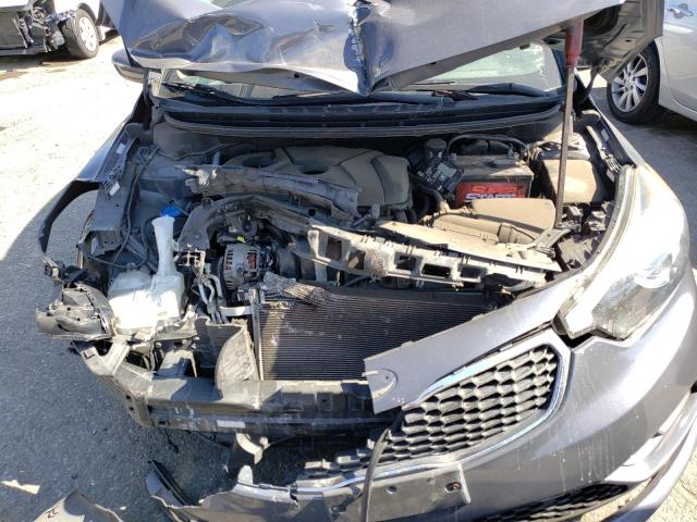 Photo 11 from auction – 2016 KIA FORTE EX with VIN KNAFX4A81G5581696