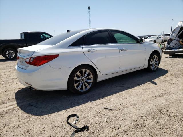 Photo 3 from auction – 2012 HYUNDAI SONATA SE with VIN 5NPEC4AB7CH400519