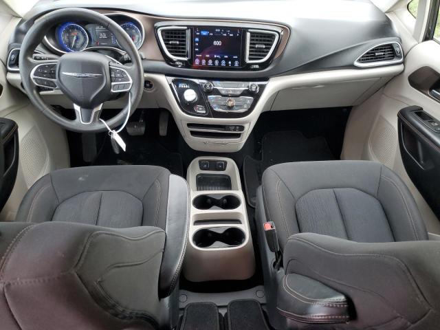 Photo 8 from auction – 2017 CHRYSLER PACIFICA T with VIN 2C4RC1DG8HR588954