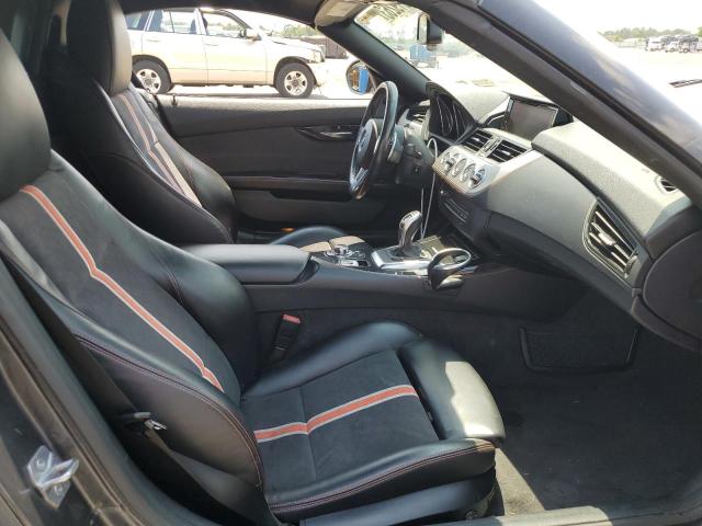 Photo 10 from auction – 2014 BMW Z4 SDRIVE2 with VIN WBALL5C50EP556555