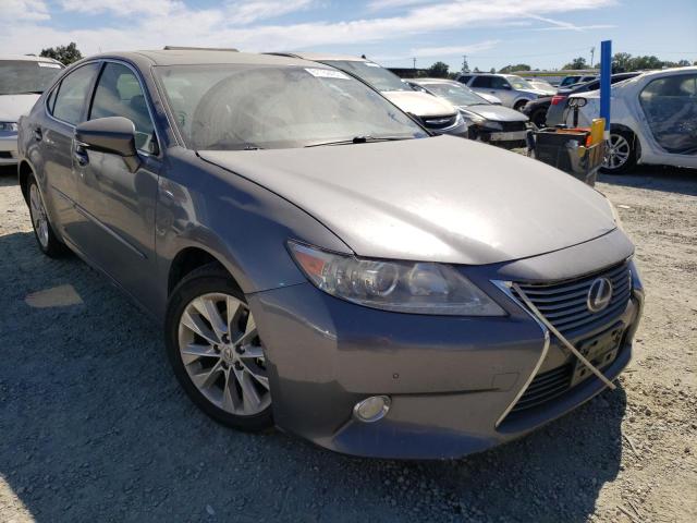Photo 4 from auction – 2013 LEXUS ES 300H with VIN JTHBW1GG7D2022408