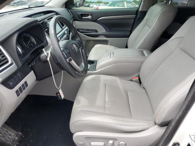 Photo 7 from auction – 2018 TOYOTA HIGHLANDER with VIN 5TDDGRFH4JS040983