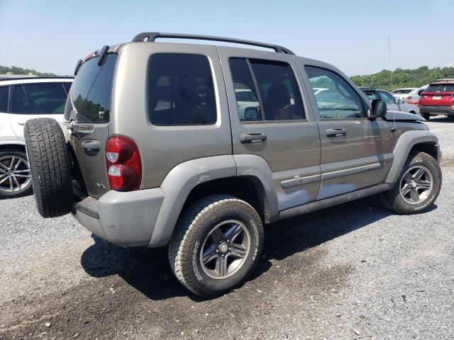 Photo 3 from auction – 2005 JEEP LIBERTY SP with VIN 1J4GL48K75W574502