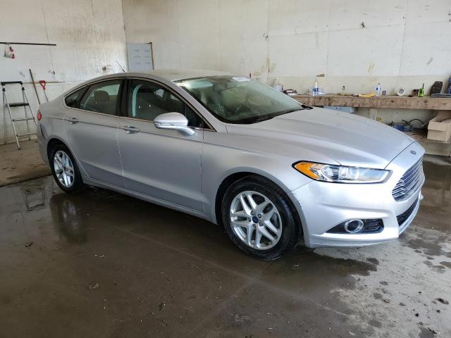 Photo 4 from auction – 2016 FORD FUSION SE with VIN 3FA6P0HD0GR380938