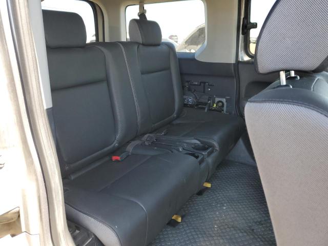 Photo 11 from auction – 2005 HONDA ELEMENT with VIN 5J6YH17235L800610