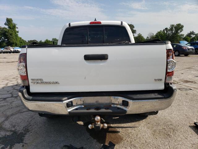 Photo 6 from auction – 2015 TOYOTA TACOMA DOU with VIN 3TMLU4EN3FM201541