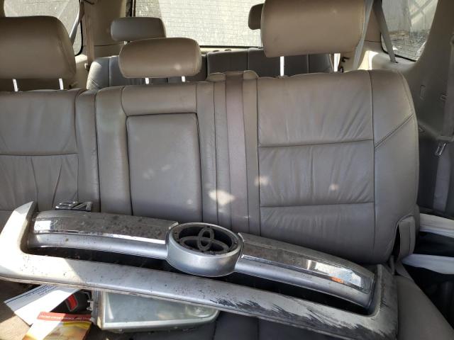 Photo 10 from auction – 2005 TOYOTA SEQUOIA SR with VIN 5TDBT44A05S237148