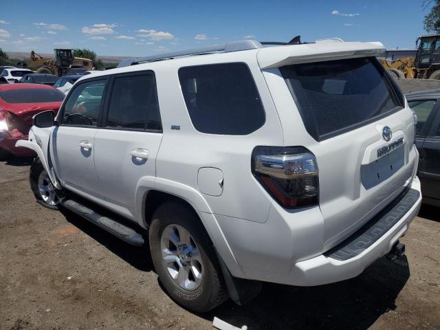 Photo 2 from auction – 2015 TOYOTA 4RUNNER SR with VIN JTEBU5JR0F5272871