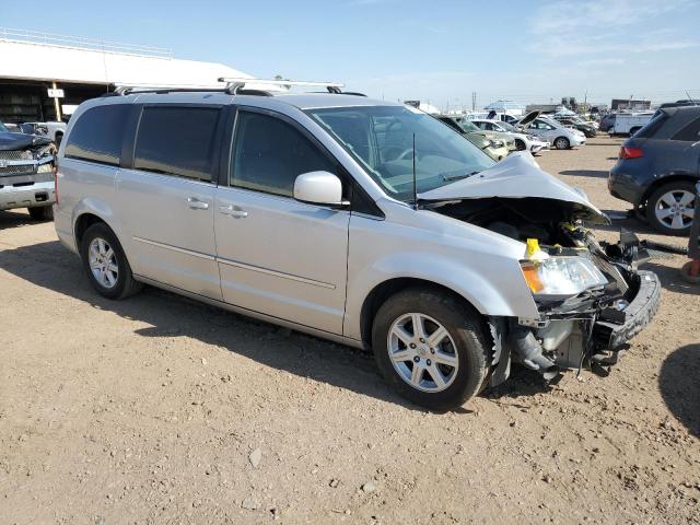 Photo 4 from auction – 2010 CHRYSLER TOWN & COU with VIN 2A4RR5D14AR278639
