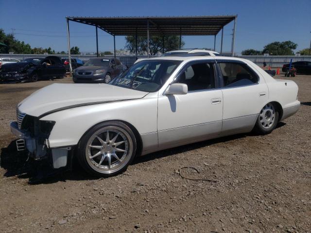 LEXUS LS 400 1995 with VIN JT8UF22E7S0015147 - Photo from auction