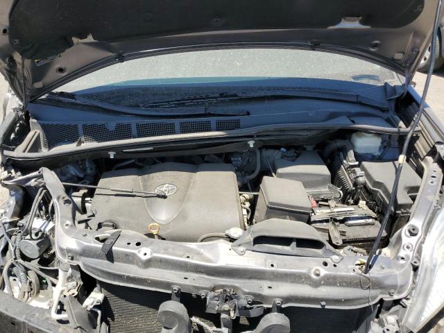 Photo 12 from auction – 2018 TOYOTA SIENNA LE with VIN 5TDKZ3DC5JS940104