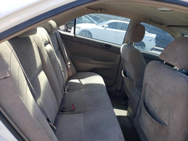 Photo 10 from auction – 2004 TOYOTA CAMRY LE with VIN 4T1BF32K94U070856