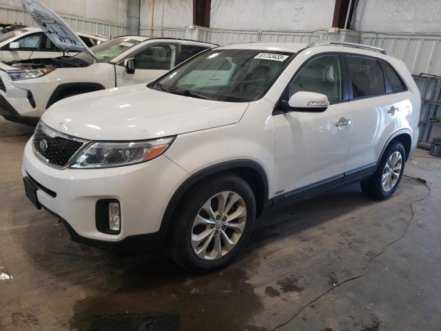 KIA SORENTO EX 2015 with VIN 5XYKUDA79FG642591 - Photo from auction