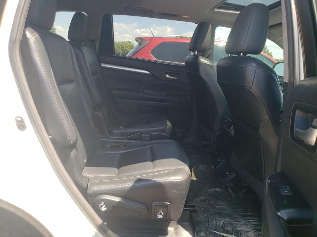 Photo 11 from auction – 2015 TOYOTA HIGHLANDER with VIN 5TDKKRFH1FS047502
