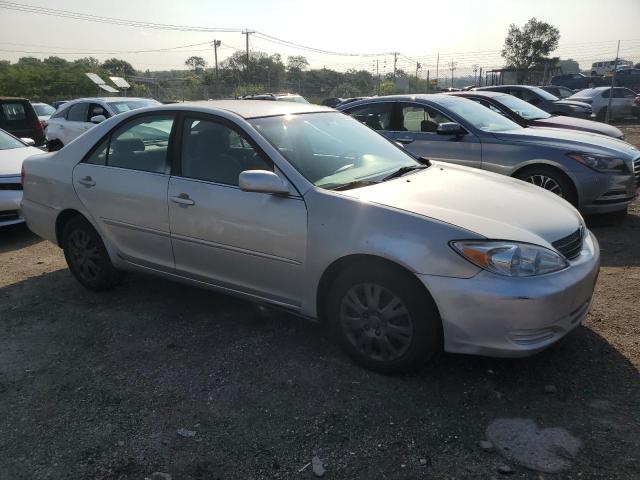 Photo 4 from auction – 2002 TOYOTA CAMRY LE with VIN 4T1BE32K32U525460
