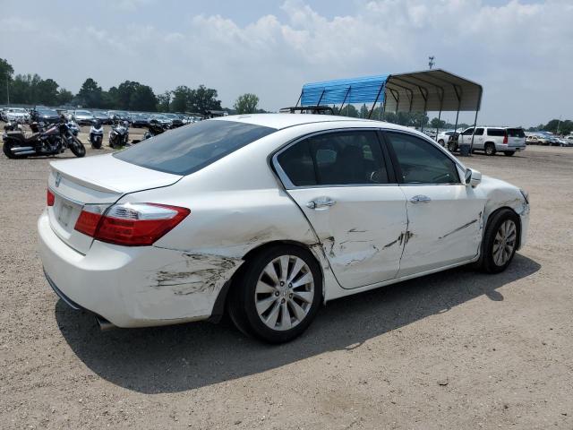 Photo 3 from auction – 2015 HONDA ACCORD with VIN 1HGCR2F82FA241154
