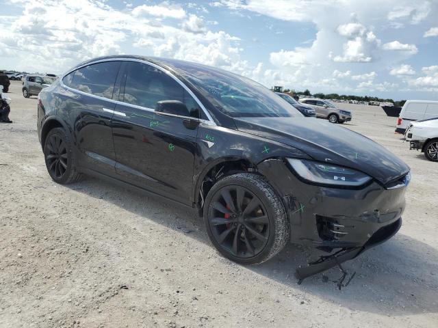 Photo 4 from auction – 2018 TESLA MODEL X with VIN 5YJXCBE48JF111332