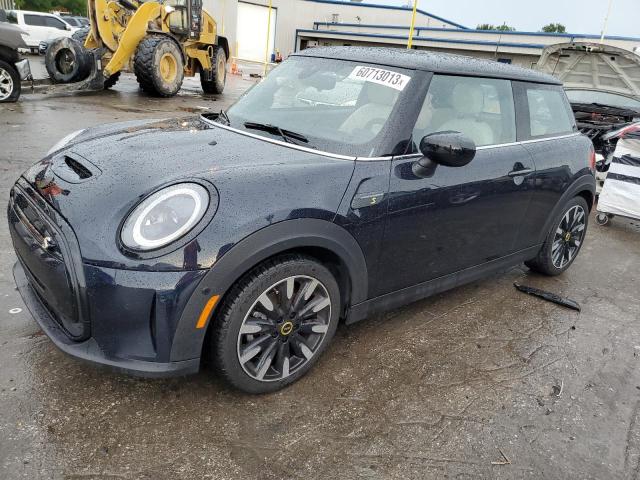 MINI COOPER SE 2022 with VIN WMW13DJ02N2P73739 - Photo from auction