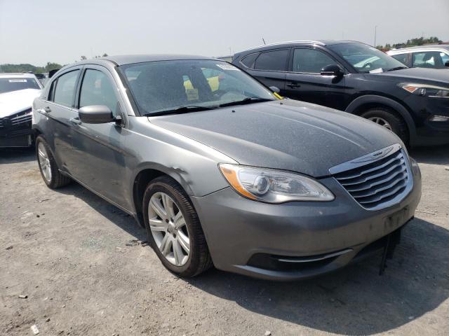 Photo 4 from auction – 2013 CHRYSLER 200 TOURIN with VIN 1C3CCBBB8DN705835