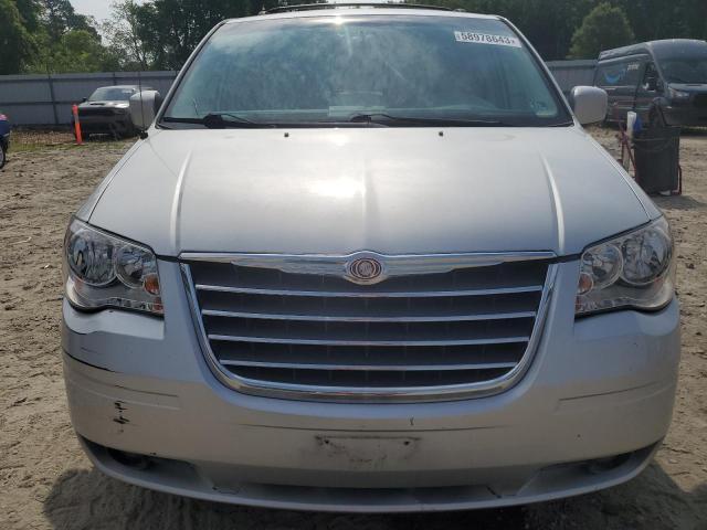 Photo 5 from auction – 2008 CHRYSLER TOWN & COU with VIN 2A8HR54P58R759637