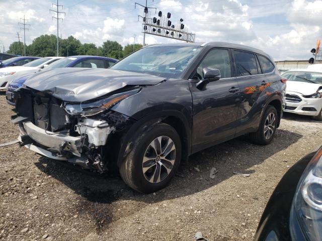 TOYOTA HIGHLANDER 2022 with VIN 5TDGZRBH5NS241424 - Photo from auction