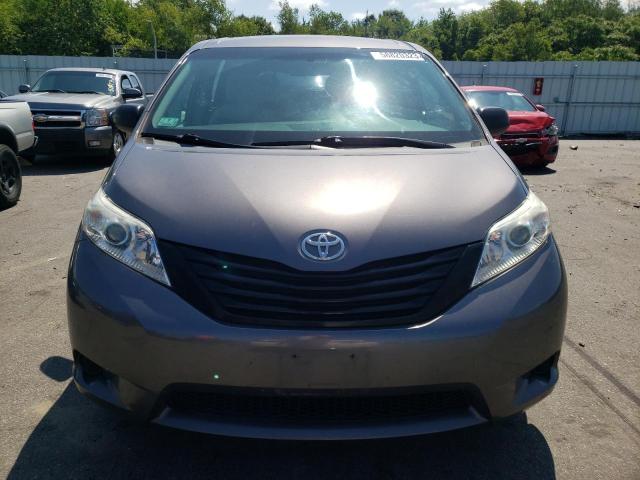 Photo 5 from auction – 2015 TOYOTA SIENNA with VIN 5TDZK3DC9FS639989