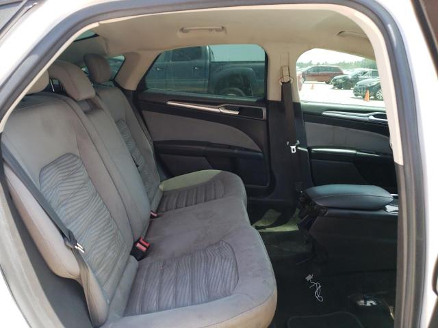 Photo 10 from auction – 2016 FORD FUSION S with VIN 3FA6P0G74GR314291