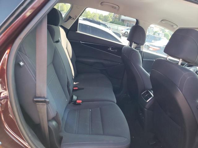 Photo 10 from auction – 2017 KIA SORENTO LX with VIN 5XYPGDA59HG336747