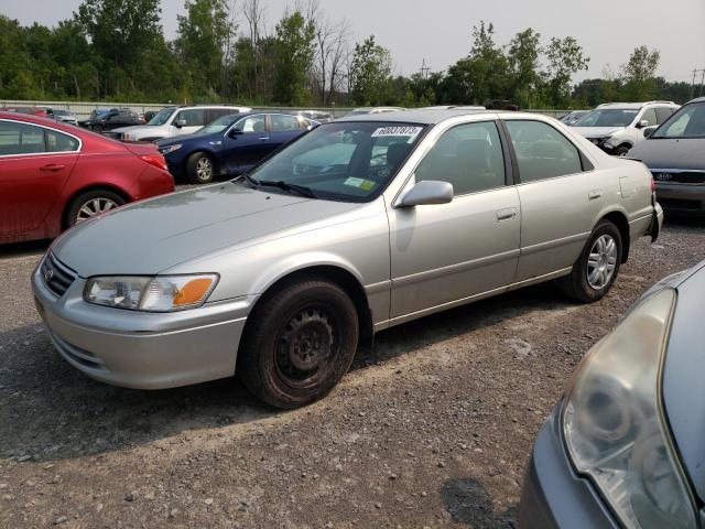 TOYOTA CAMRY CE 2000 with VIN JT2BG22K7Y0495476 - Photo from auction