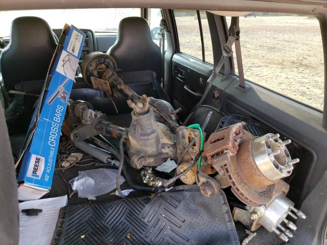 Photo 12 from auction – 1999 JEEP CHEROKEE S with VIN 1J4FF68S8XL638260
