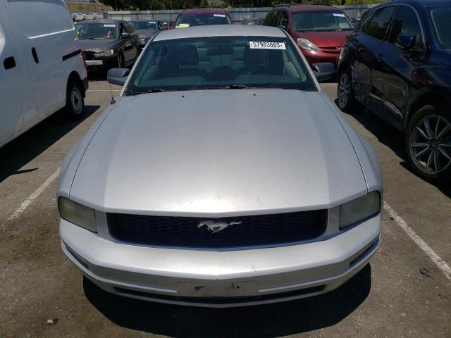 Photo 5 from auction – 2005 FORD MUSTANG with VIN 1ZVFT80N355116294