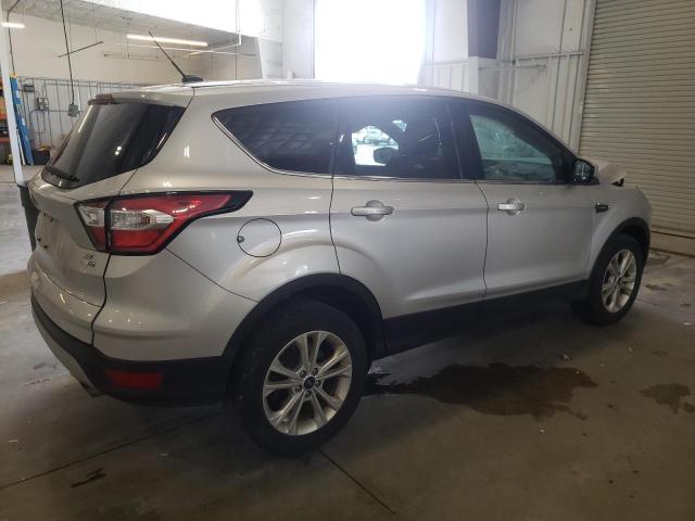 Photo 3 from auction – 2017 FORD ESCAPE SE with VIN 1FMCU9GD5HUE08850