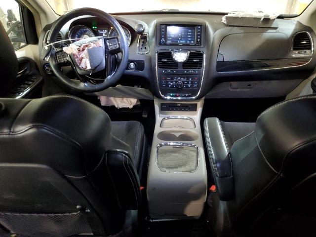 Photo 8 from auction – 2014 CHRYSLER TOWN & COU with VIN 2C4RC1CGXER453472