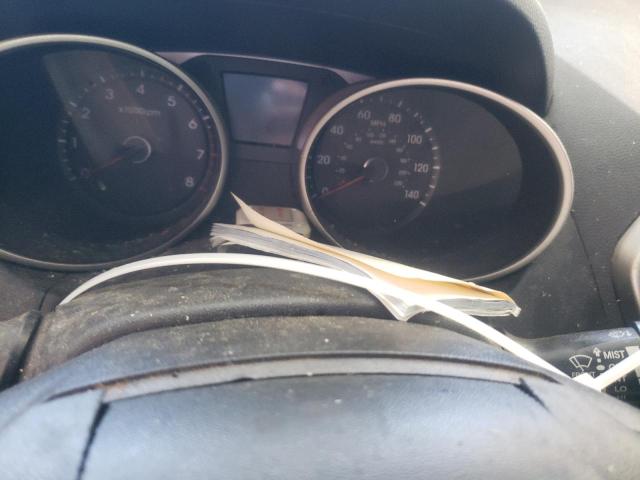 Photo 9 from auction – 2012 HYUNDAI TUCSON GLS with VIN KM8JUCAC8CU461216