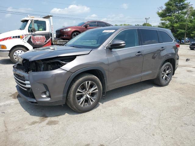 TOYOTA HIGHLANDER 2017 with VIN 5TDBZRFH5HS377206 - Photo from auction