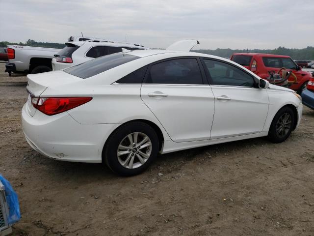 Photo 3 from auction – 2013 HYUNDAI SONATA GLS with VIN 5NPEB4AC4DH732656
