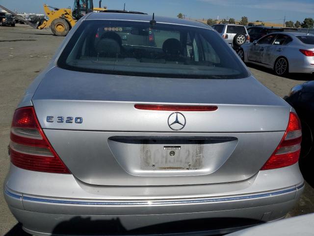 Снимка 6 от търг – 2003 MERCEDES-BENZ E 320 с VIN WDBUF65J33A113670