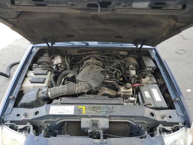 Photo 11 from auction – 2003 FORD EXPLORER S with VIN 1FMZU77E83UB05769
