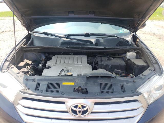 Photo 12 from auction – 2013 TOYOTA HIGHLANDER with VIN 5TDDK3EH1DS205423