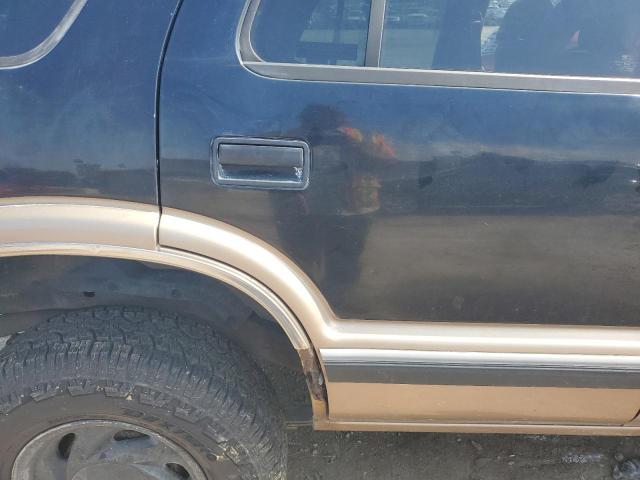 Photo 11 from auction – 1997 CHEVROLET BLAZER with VIN 1GNDT13W1V2185144