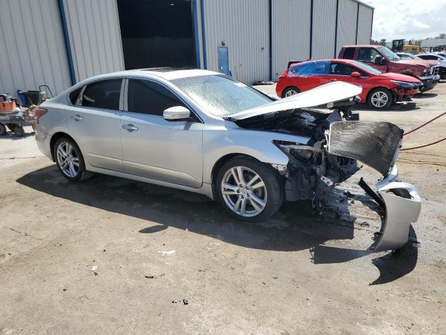 Photo 4 from auction – 2015 NISSAN ALTIMA 3.5 with VIN 1N4BL3AP9FC124469