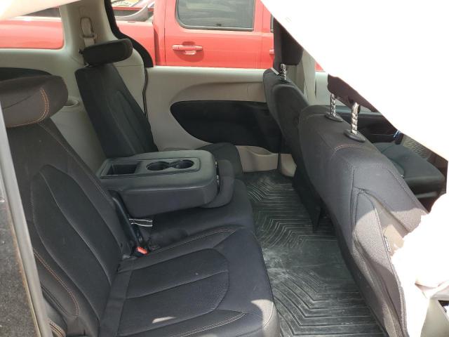 Photo 11 from auction – 2017 CHRYSLER PACIFICA T with VIN 2C4RC1DGXHR578085