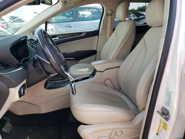 Photo 7 from auction – 2019 LINCOLN MKC RESERV with VIN 5LMCJ3D95KUL47106