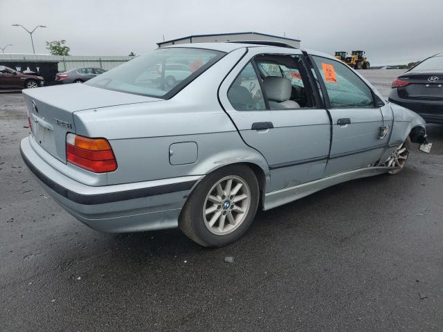 Photo 3 from auction – 1998 BMW 328 I AUTO with VIN WBACD4323WAV56941