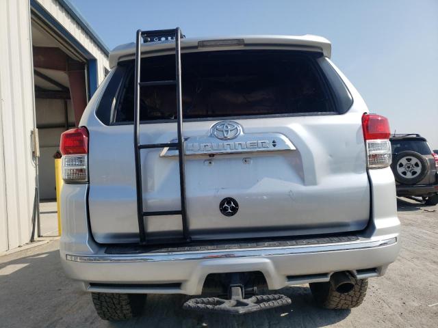 Photo 6 from auction – 2011 TOYOTA 4RUNNER SR with VIN JTEBU5JR3B5063666