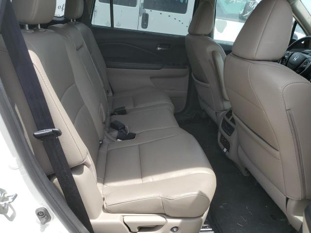 Photo 10 from auction – 2016 HONDA PILOT TOUR with VIN 5FNYF6H98GB028681